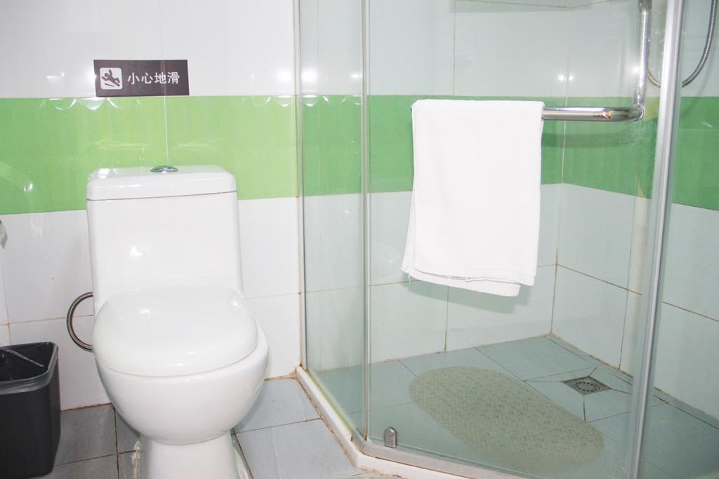 7Days Inn Zhumadian Railway Station מראה חיצוני תמונה